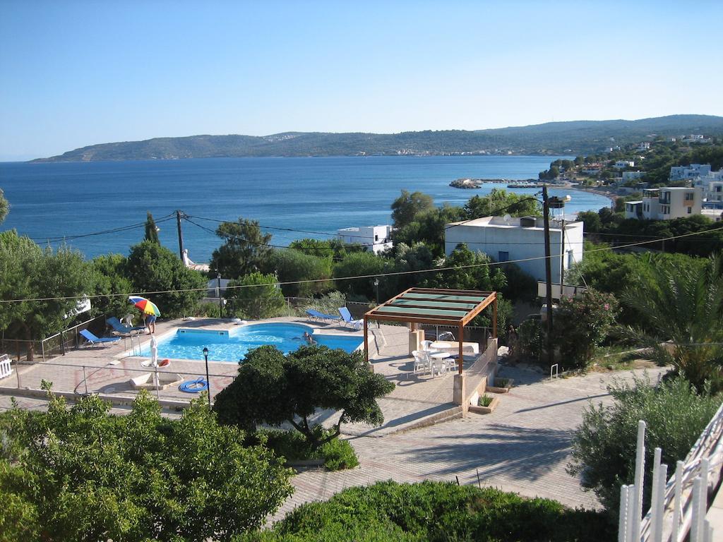 Vasilikos Apartments Paralia Agias Foteinis Esterno foto